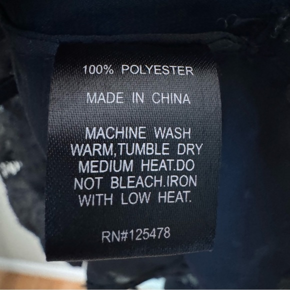 OHNE TITLE Rare Sheer Swiss Dot Loose Fit Black Blouse Tie Neck 3/4 Sleeves Sz 6 - Picture 9 of 15